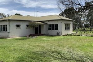Find Farm Houses for Rent: Rural Retreats &amp; More | The Conscious Farmer | Sustainable Agriculture for a Healthier Planet