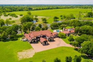 Texas Farm Homes For Sale: Find Your Dream Farm Today! | The Conscious Farmer | Sustainable Agriculture for a Healthier Planet