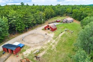 Maine Horse Farms for Sale: Equestrian Properties & More! | The Conscious Farmer | Sustainable Agriculture for a Healthier Planet